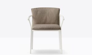 Lamorisse, sedia con braccioli per l'arredo outdoor
