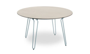 Ramatuelle, tavolo moderno per l’arredo outdoor