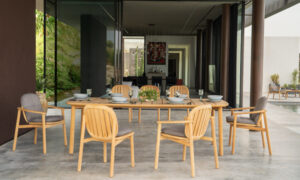 Twins, sedia in legno per l'arredo giardino