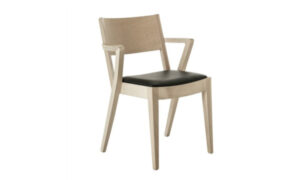 Fly, sedia con braccioli per l'arredo indoor