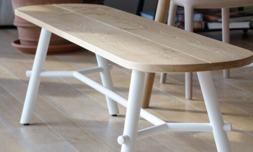 Record bench, panca moderna per l'arredo outdoor