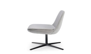 Pure Loop Lounge, poltrona a base centrale per l'arredo indoor