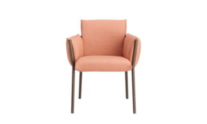 Brezza, poltroncina moderna per l’arredo giardino