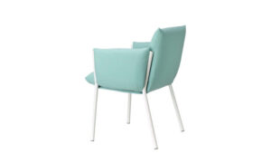 Brezza, poltroncina moderna per l’arredo giardino