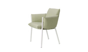 Brezza, poltroncina moderna per l’arredo giardino