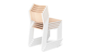 GT01, sedia moderna a slitta per l'arredo indoor