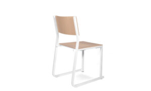 GT01, sedia moderna a slitta per l'arredo indoor