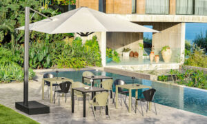 Code, sedia per l'arredo giardino in acciaio