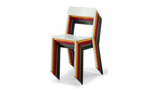 C1.1, sedia impilabile per l'arredo indoor e outdoor