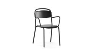 SKOL wood, sedia impilabile per l'arredo indoor