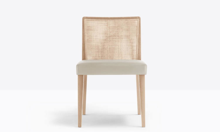 Glam 432, sedia impilabile per l'arredo contract