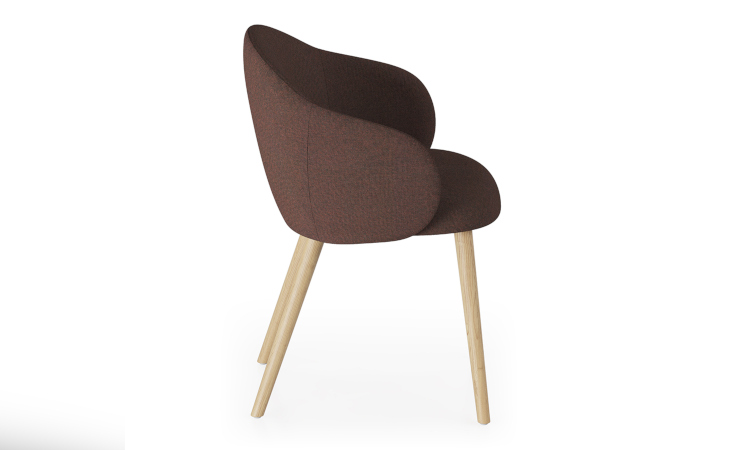 Volta armchair wooden legs, poltroncina imbottita per l'arredo indoor